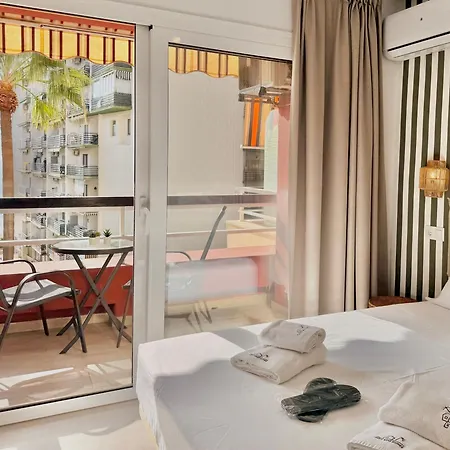 Beachfront - Eaw Homes Apartamento Marbella