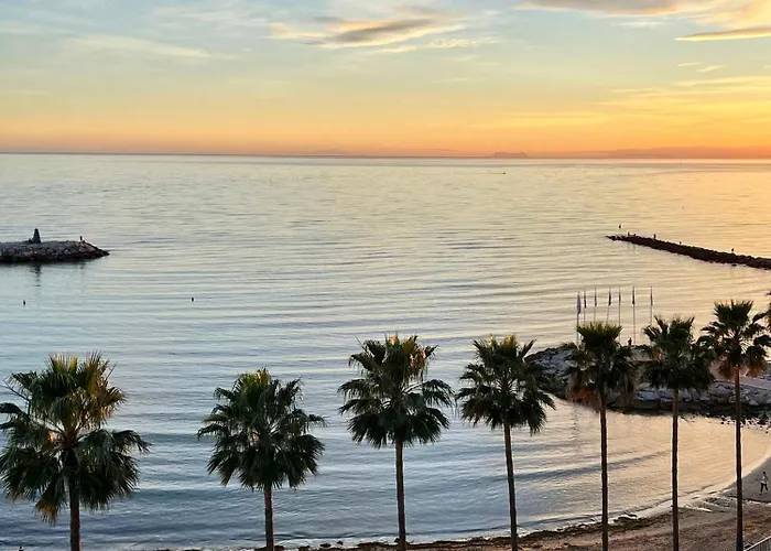 Beachfront - Eaw Homes * Marbella