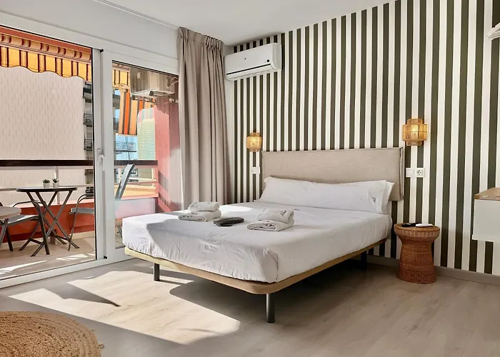 Beachfront - Eaw Homes Apartamento Marbella