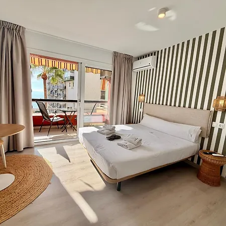 Beachfront - Eaw Homes * 마르베야